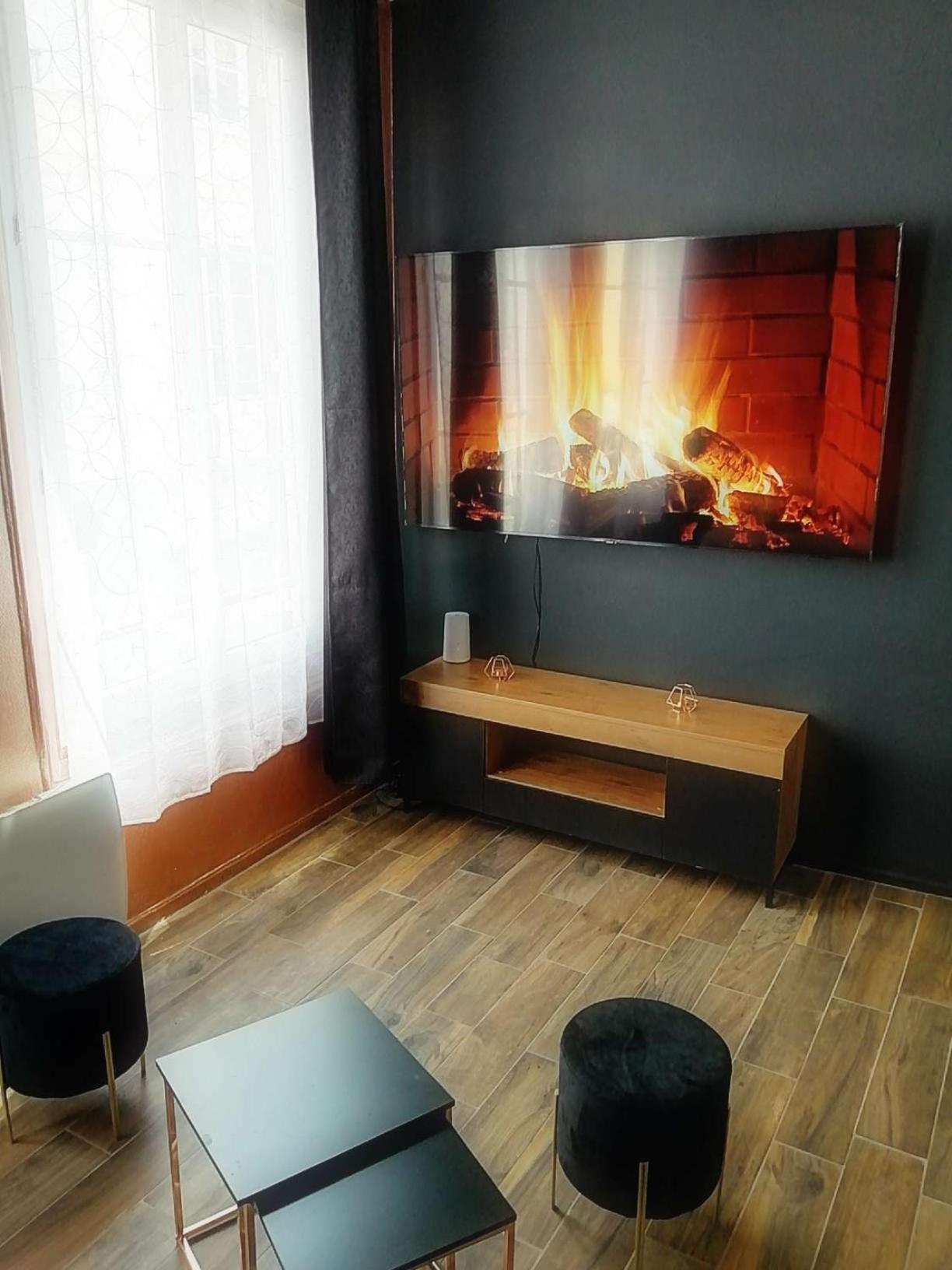 Appartement Avec Balneo Et Sauna Privatif - Le Rose Cuivre Troyes Extérieur photo