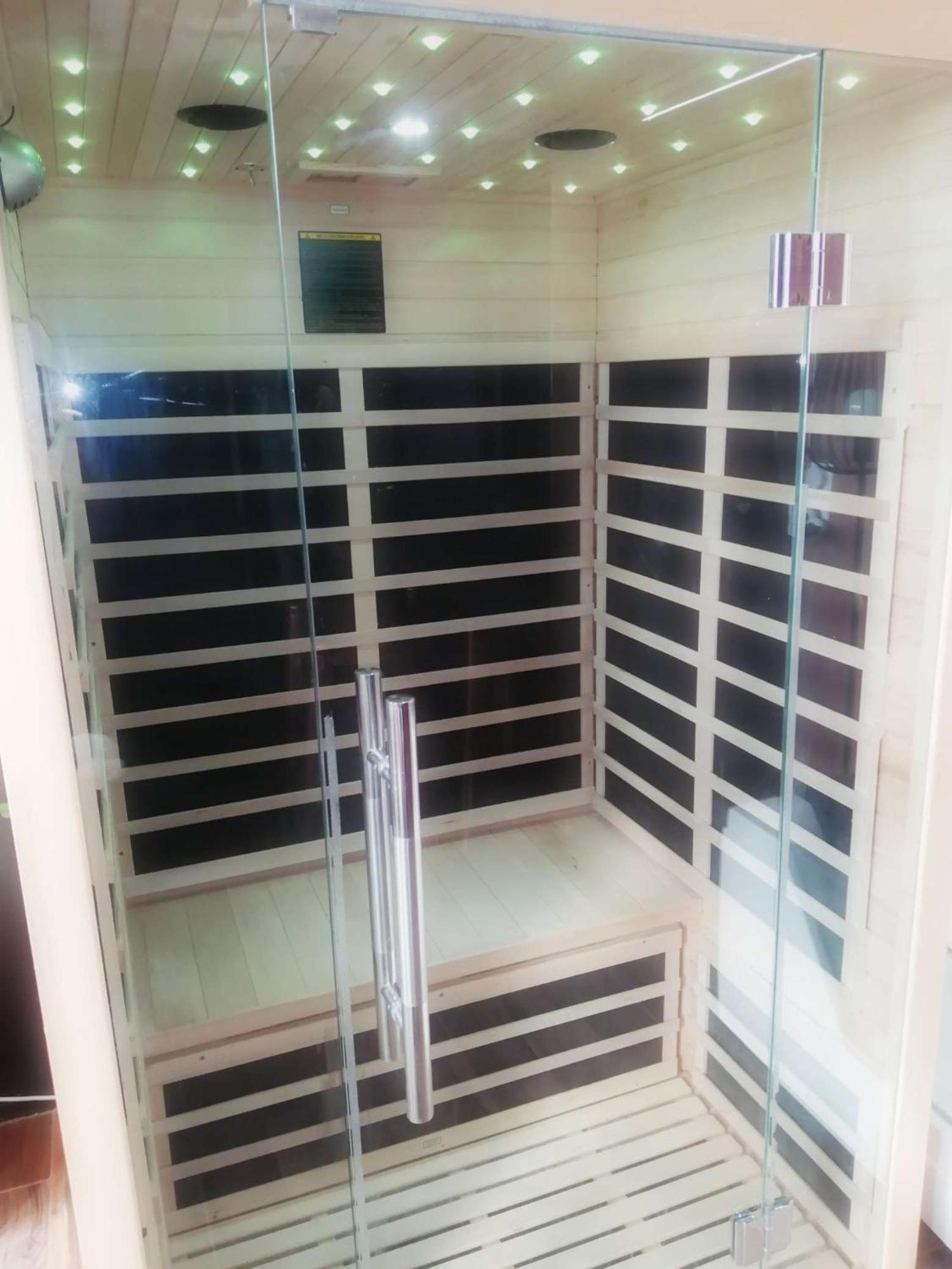 Appartement Avec Balneo Et Sauna Privatif - Le Rose Cuivre Troyes Extérieur photo